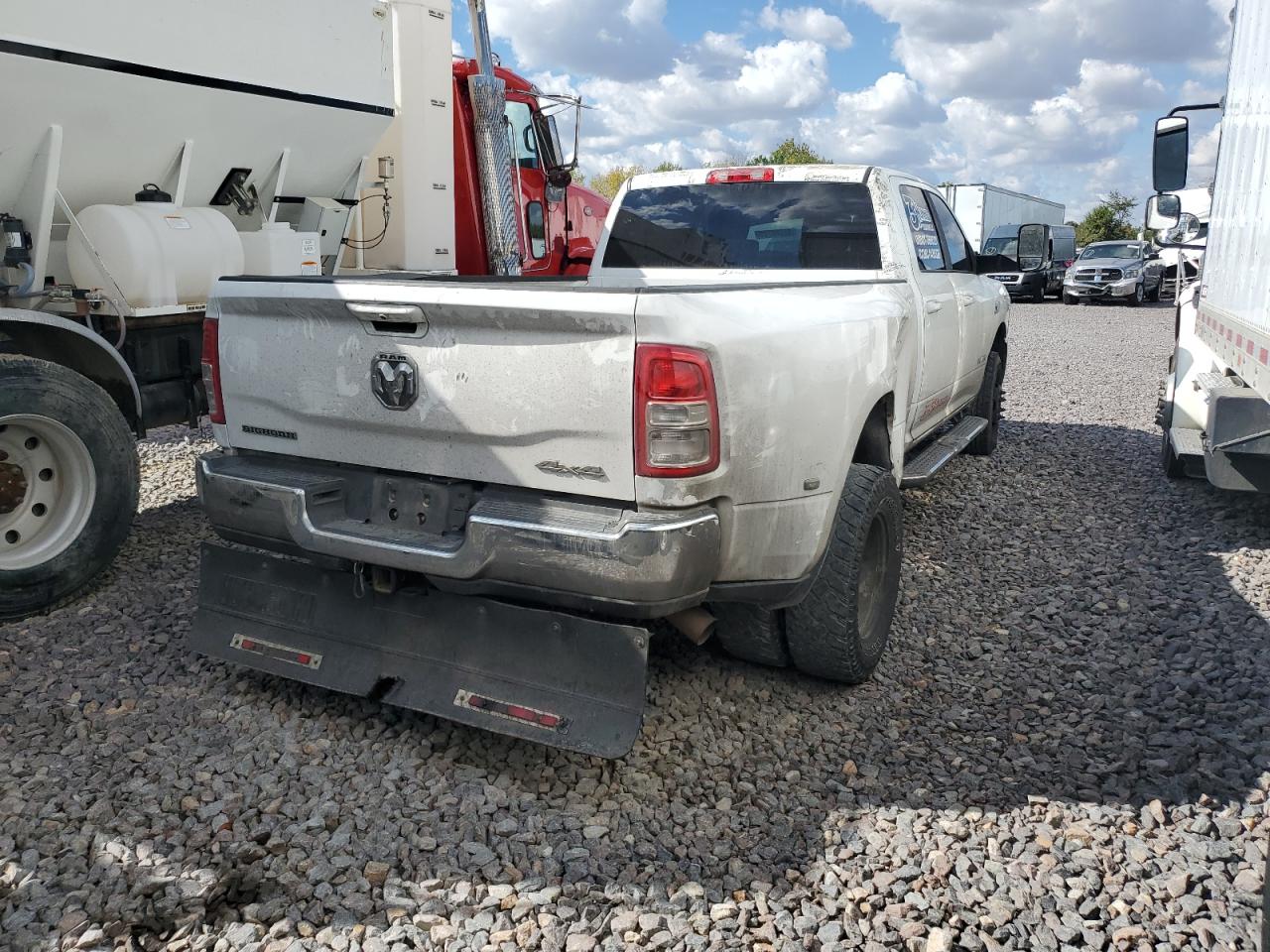 Ram 3500 Big Horn Image 7