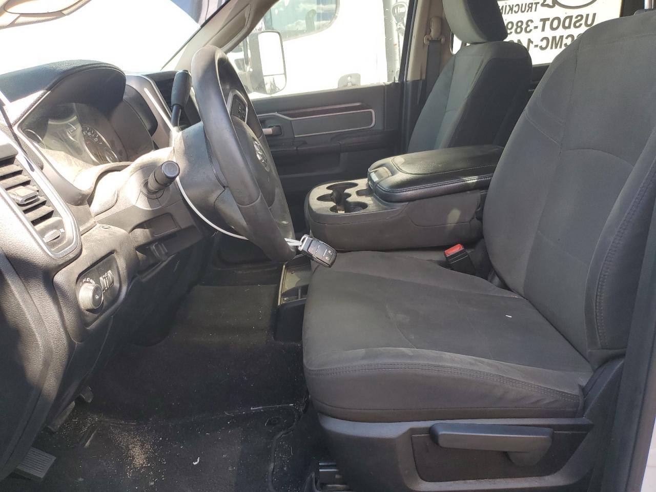 Ram 3500 Big Horn Image 3