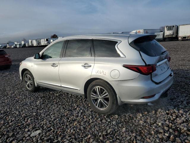 INFINITI Qx Luxe Image 2