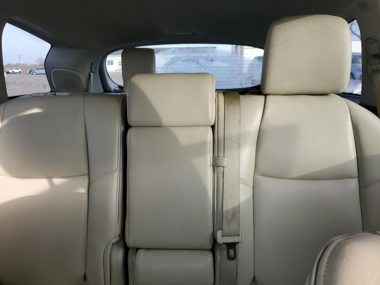 INFINITI Qx Luxe Image 5