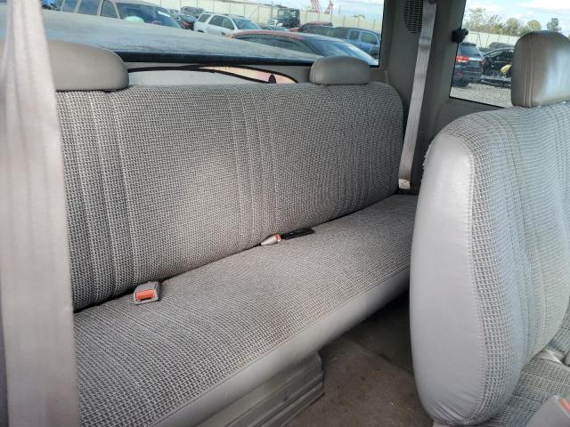 GMC Sierra K1500 Image 8