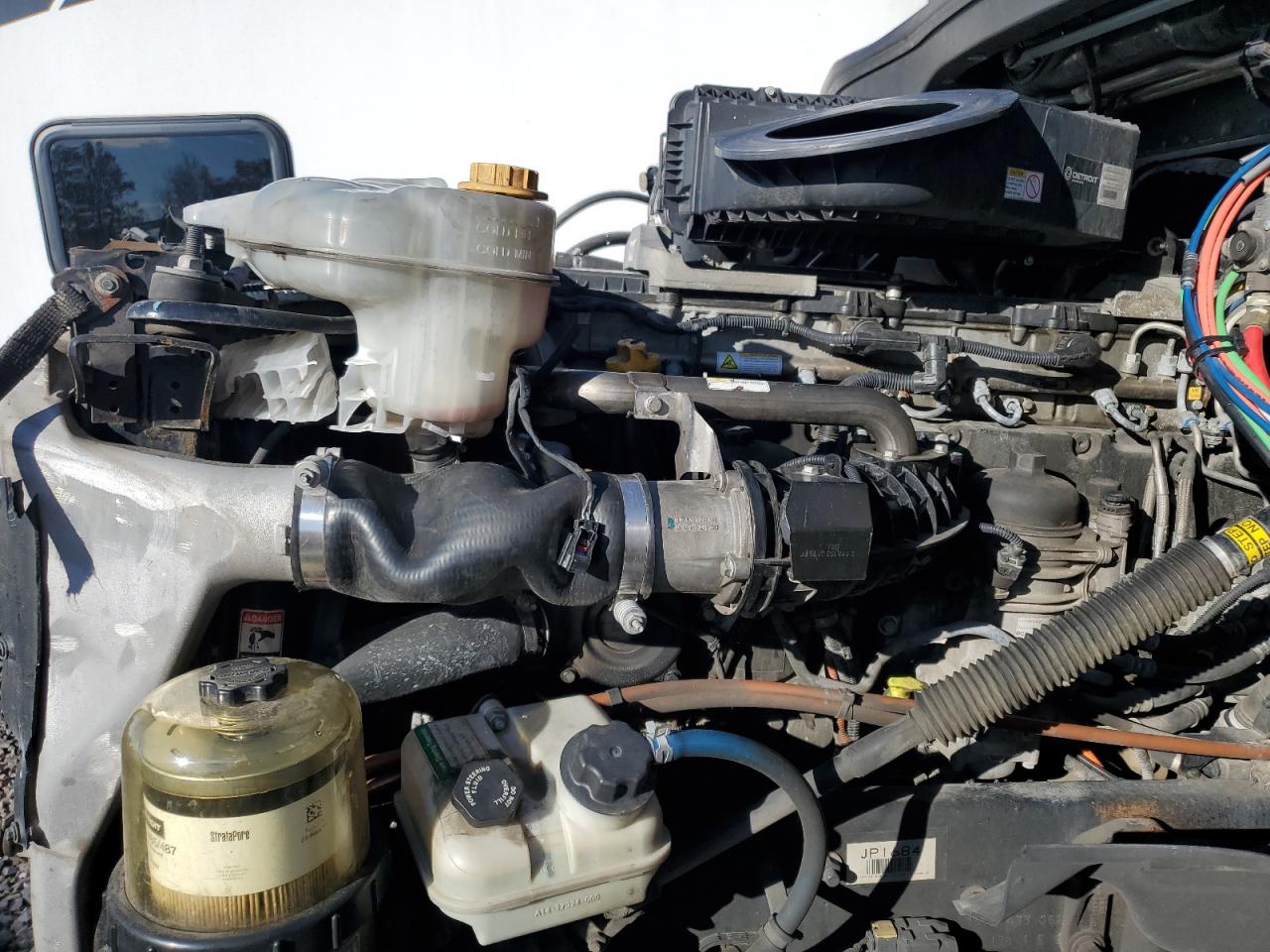 Freightliner Cascadia 1 Image 4