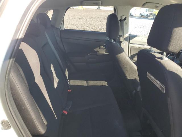 Mitsubishi Outlander Es Image 11