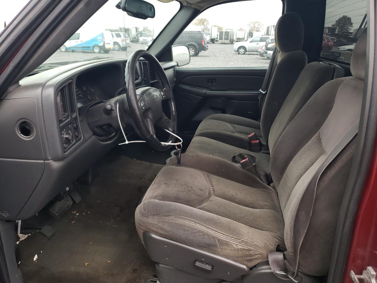 Chevrolet Silverado C1500 Image 5