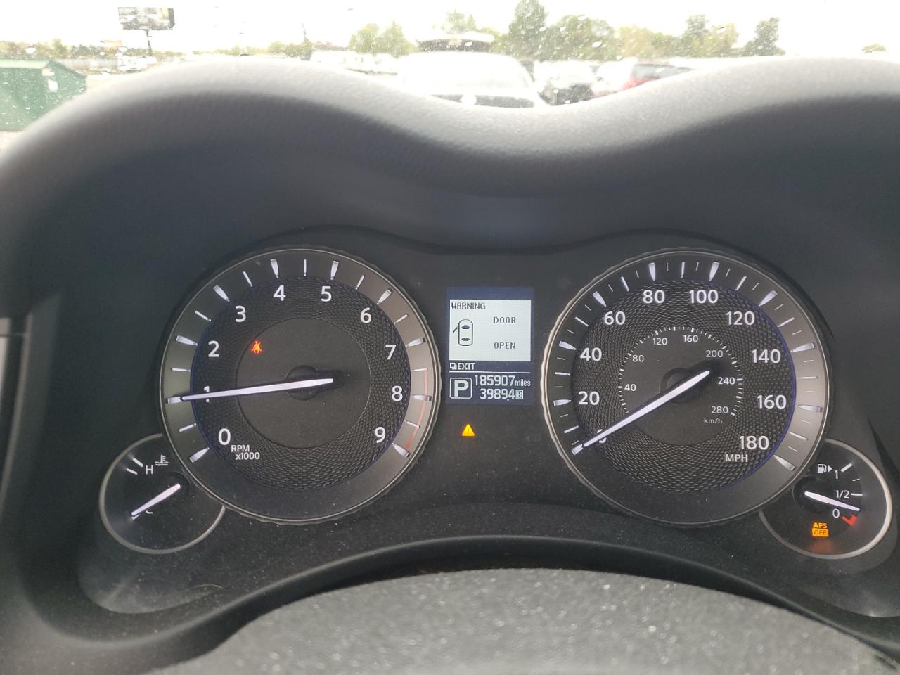 INFINITI Q70 3.7 Image 2