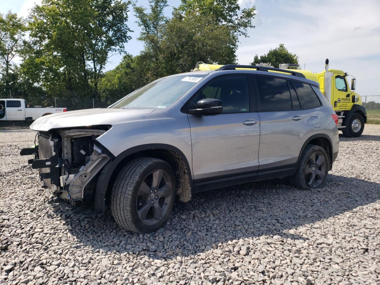 Honda Passport Touring Image 1