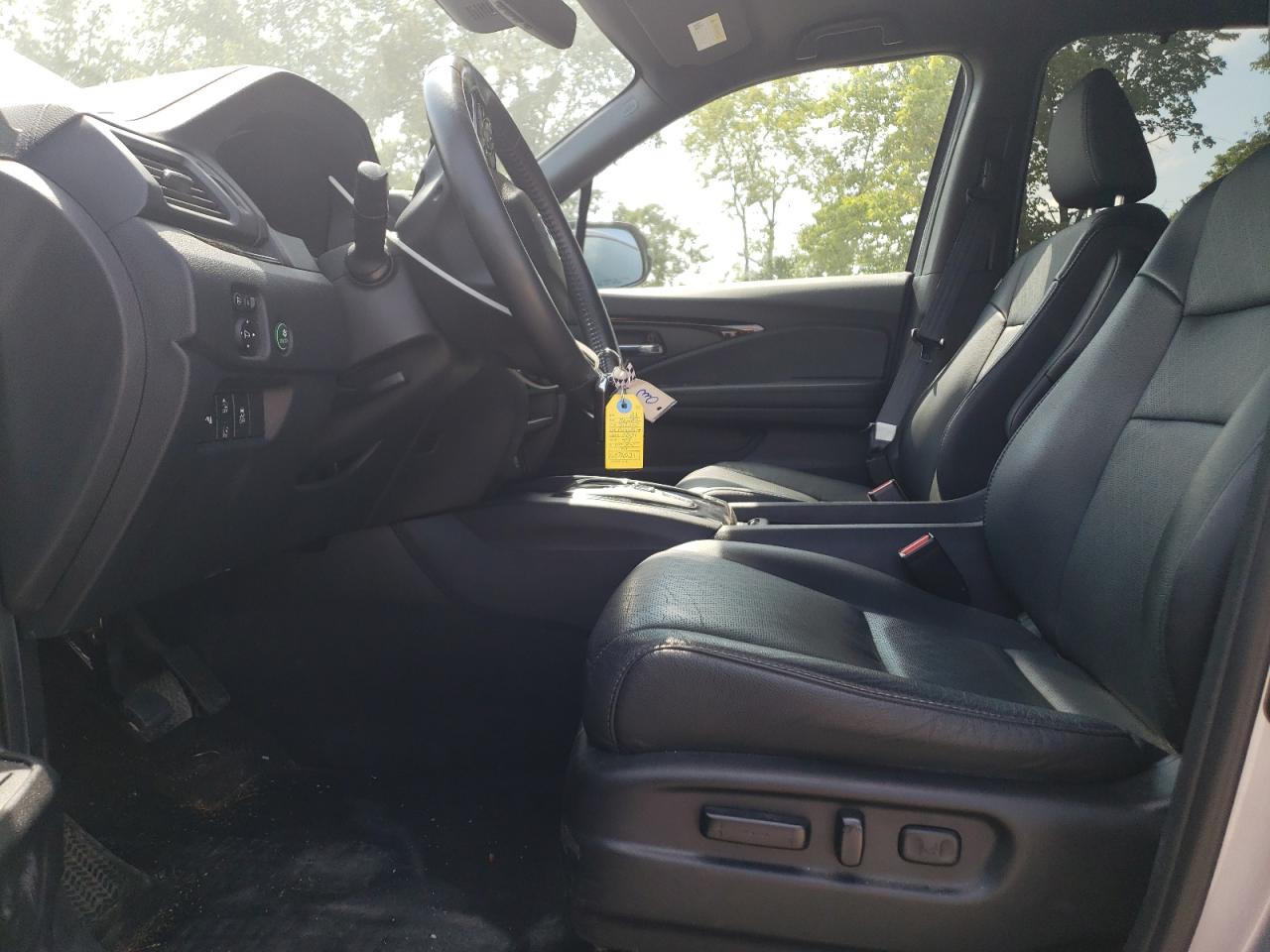 Honda Passport Touring Image 10