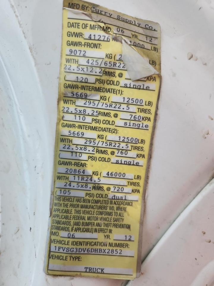 Freightliner 114sd Image 9