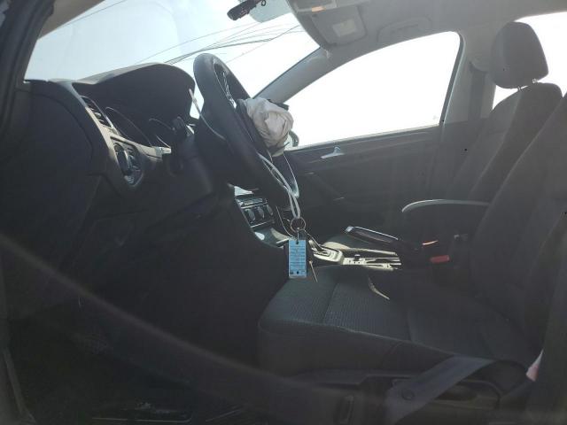 Volkswagen Golf S Image 7