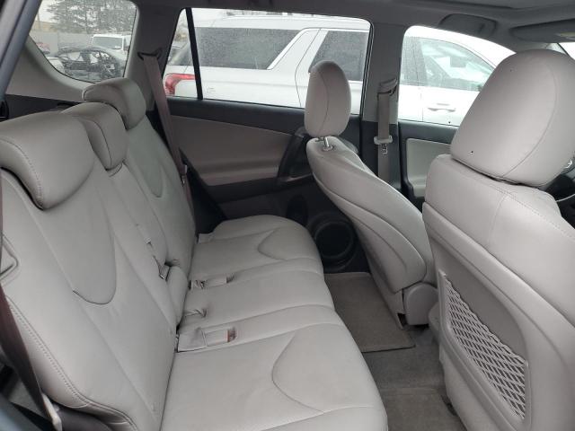 Toyota RAV4 Limited Image 12