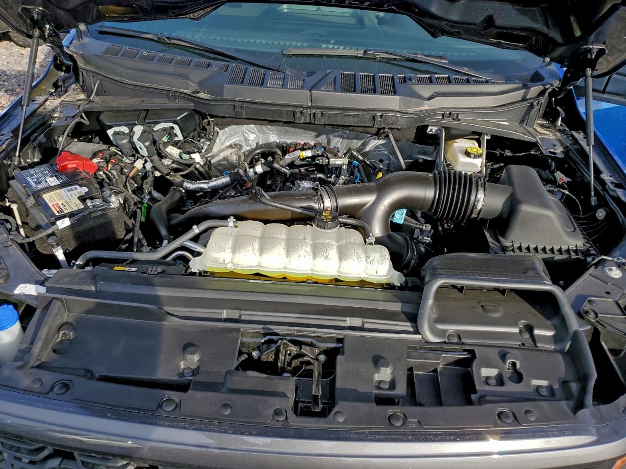 Ford F-150 Stx Image 11