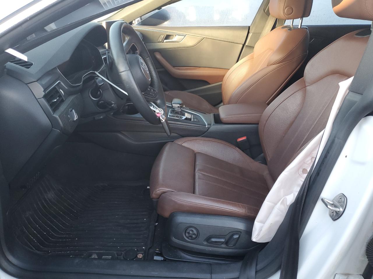 Audi A5 Premium Plus S-line Image 12