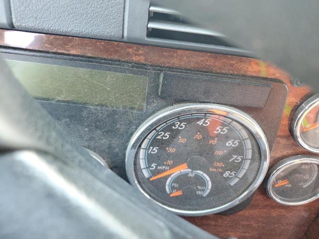 Freightliner Cascadia 1 Image 4