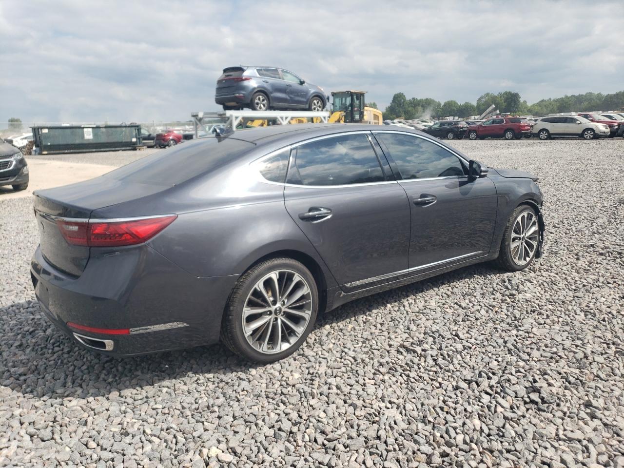 Kia Cadenza Premium Image 4