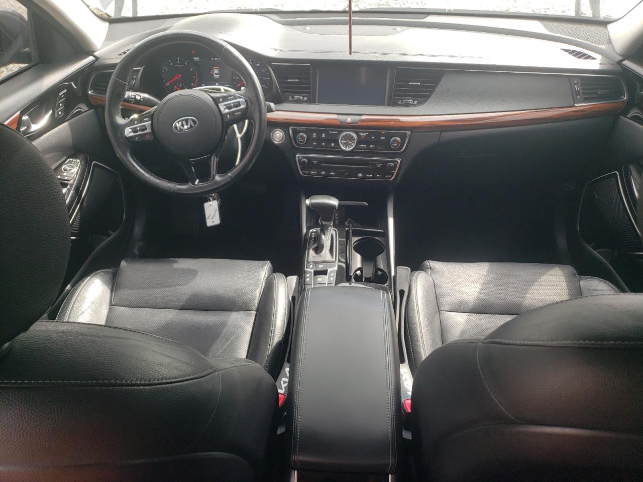 Kia Cadenza Premium Image 8