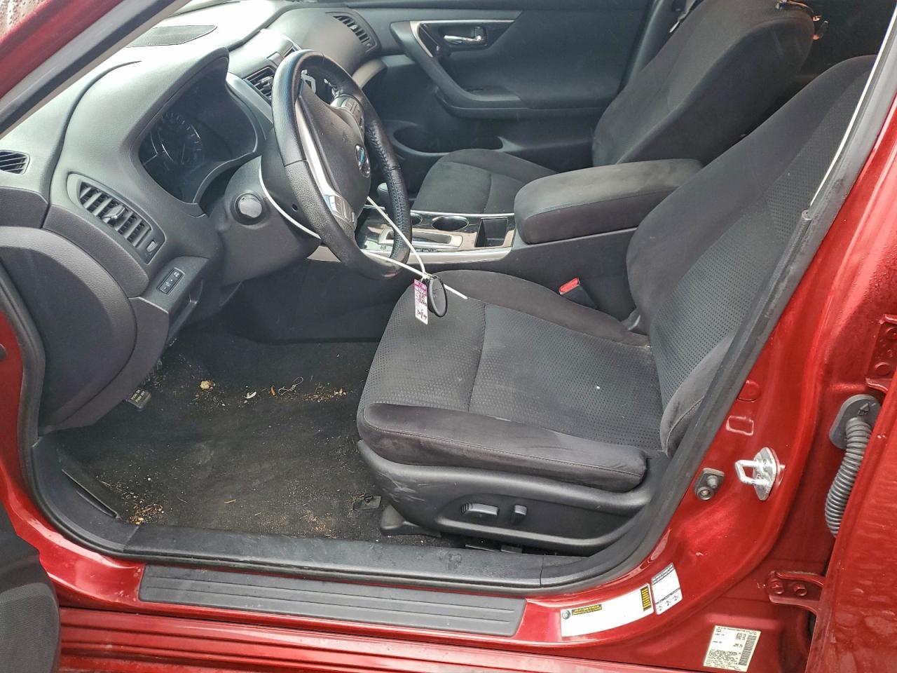 Nissan Altima 2.5 Image 3