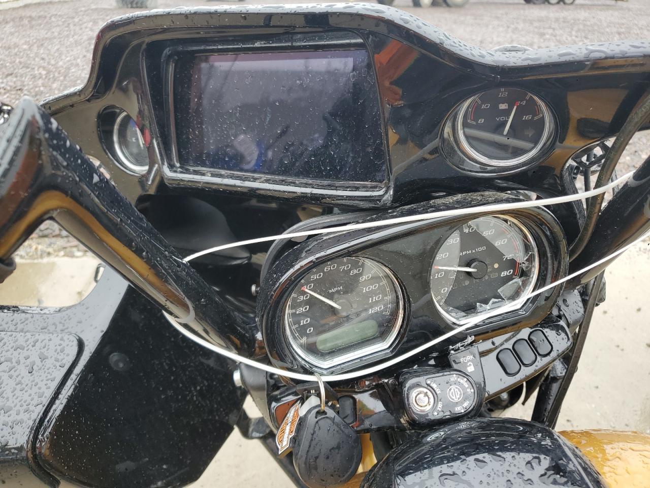 Harley-Davidson Fl Image 7