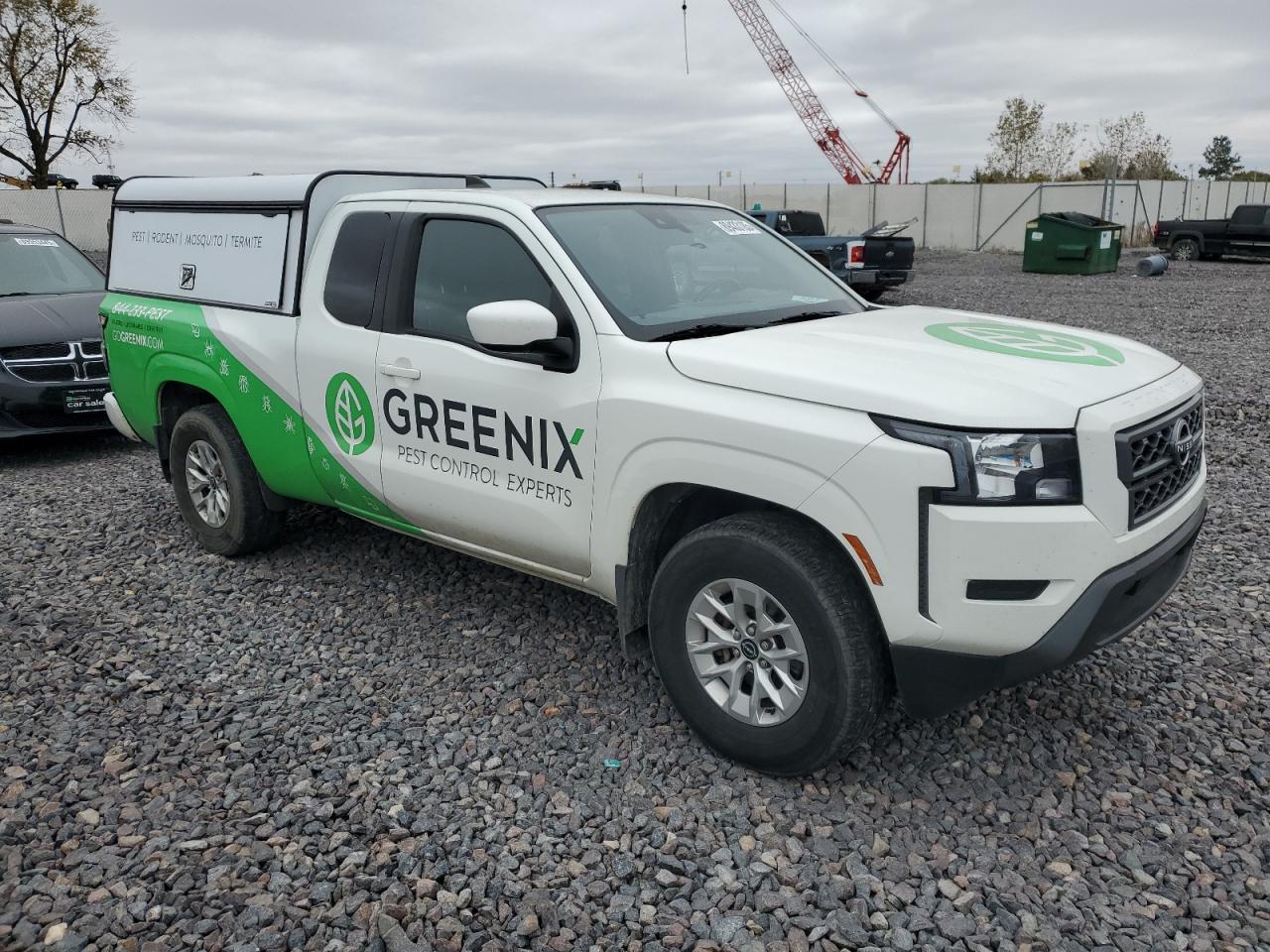 Nissan Frontier S Image 2