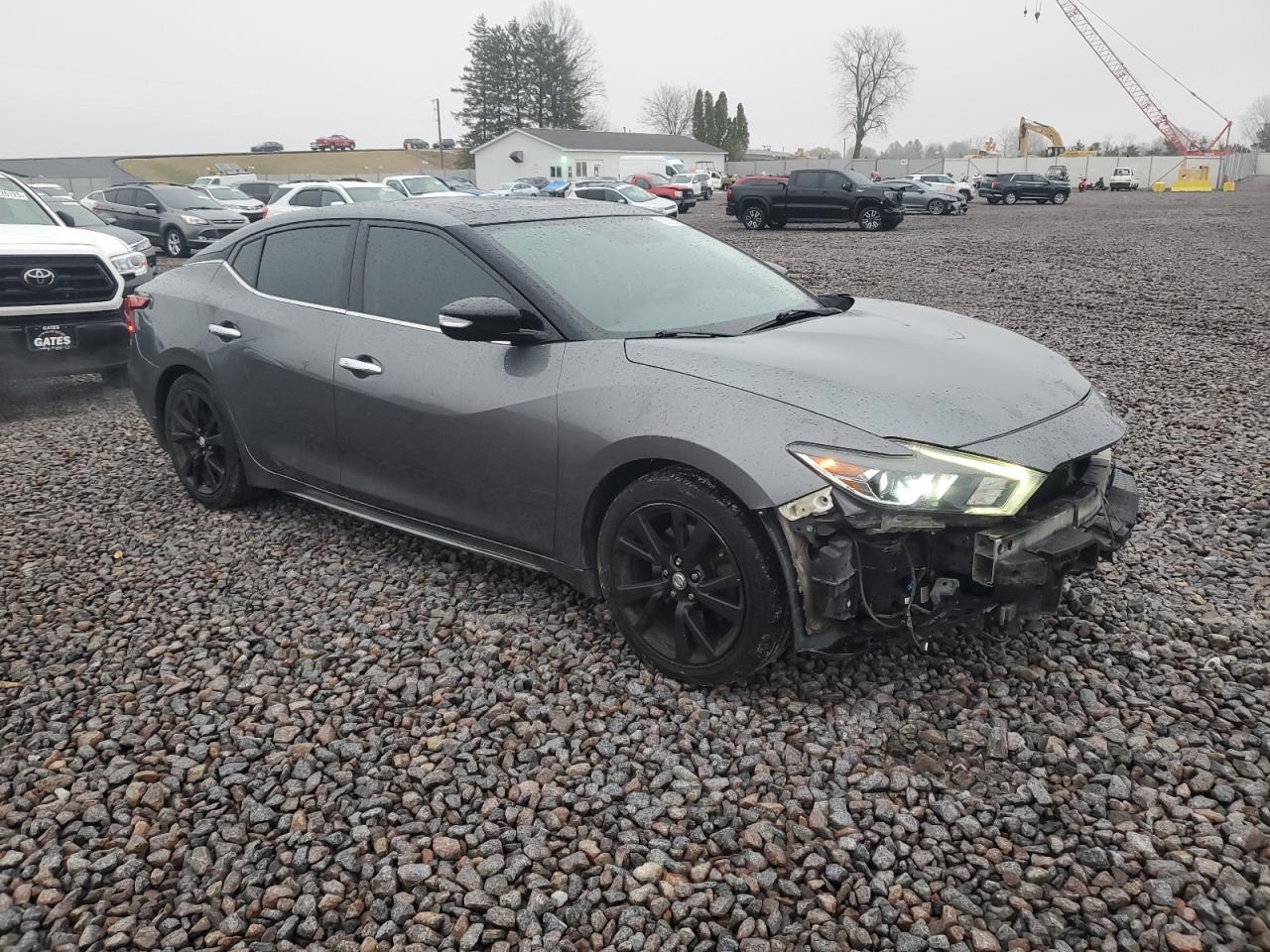Nissan Maxima 3.5s Image 6