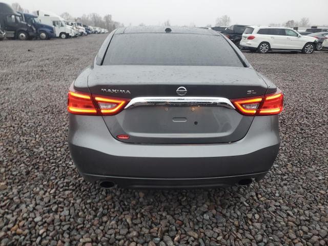 Nissan Maxima 3.5s Image 4