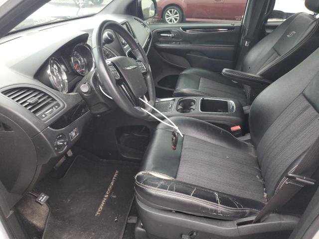 Chrysler Minivan S Image 4