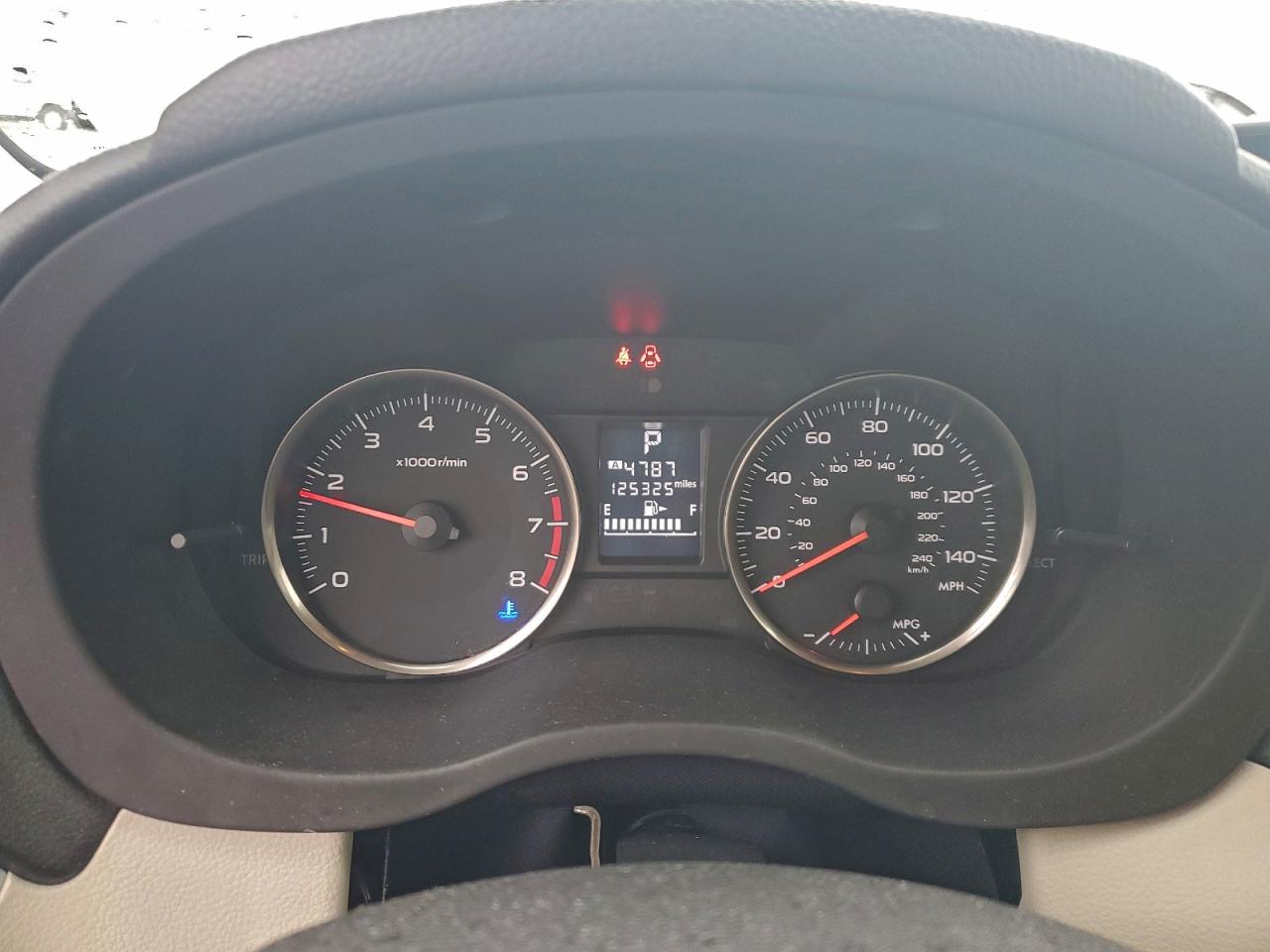 Subaru Xv 2.0 Limited Image 10