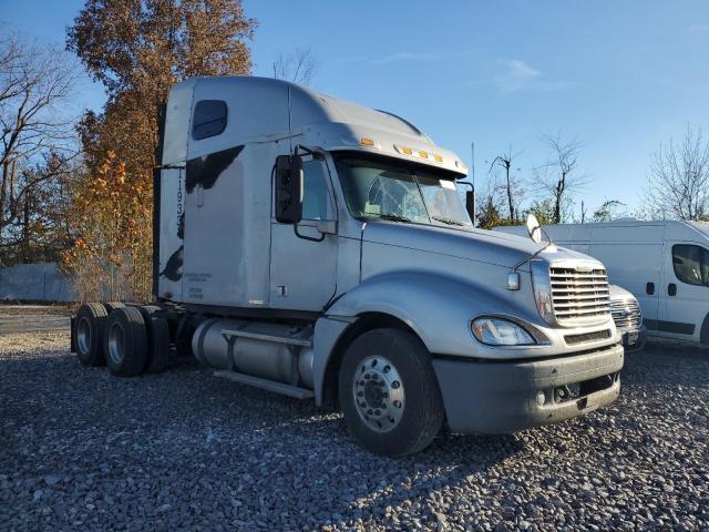  Salvage Freightliner Columbia