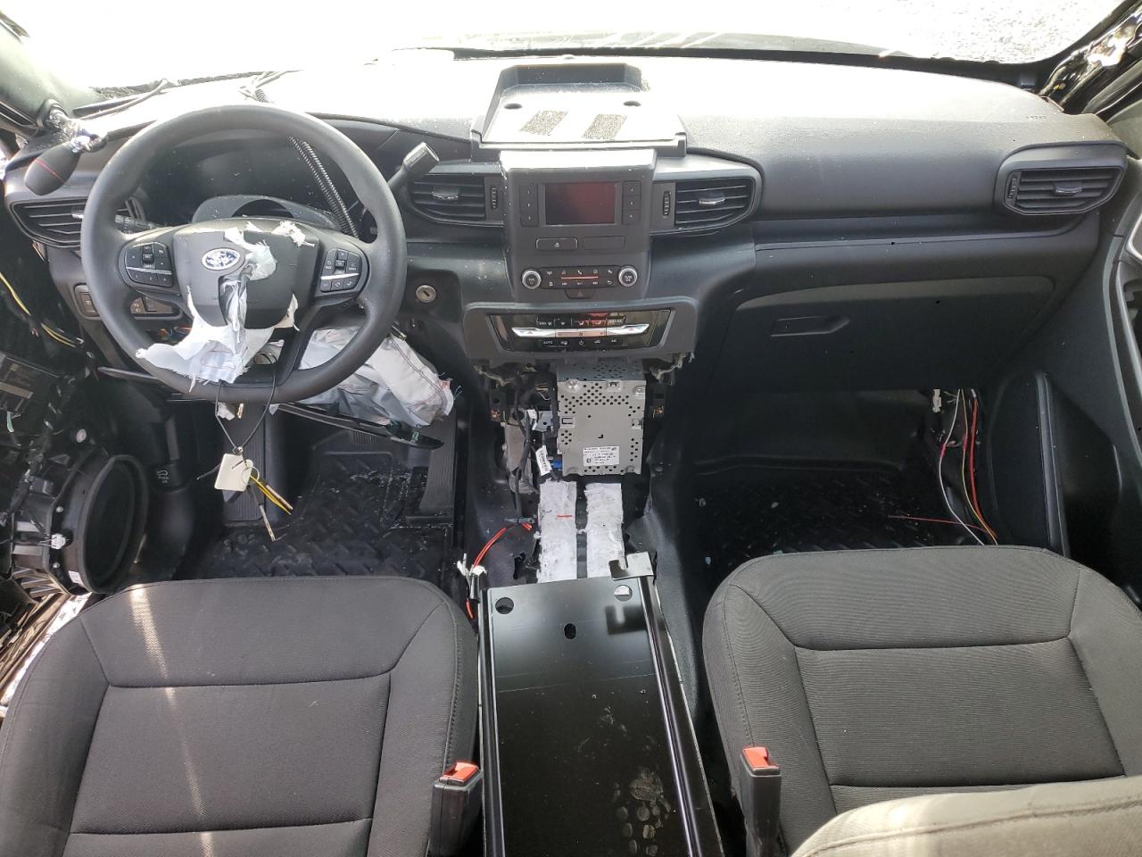 Ford Explorer Police Interceptor Image 11