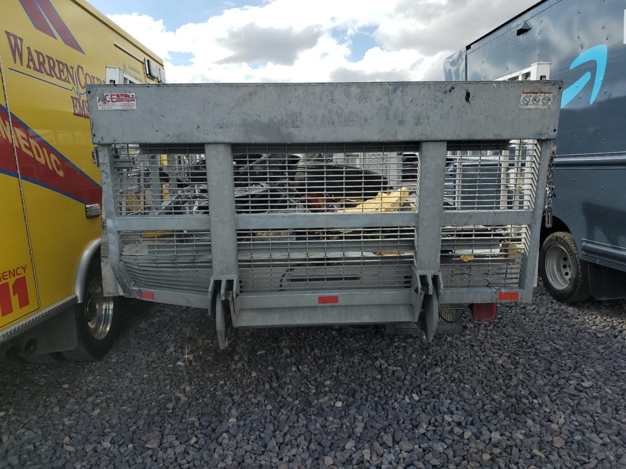 Ford F-350 Super Duty Image 2