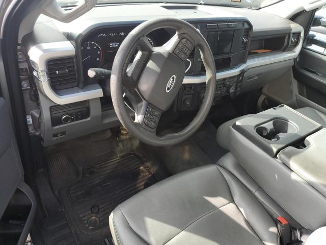 Ford F-350 Super Duty Image 3