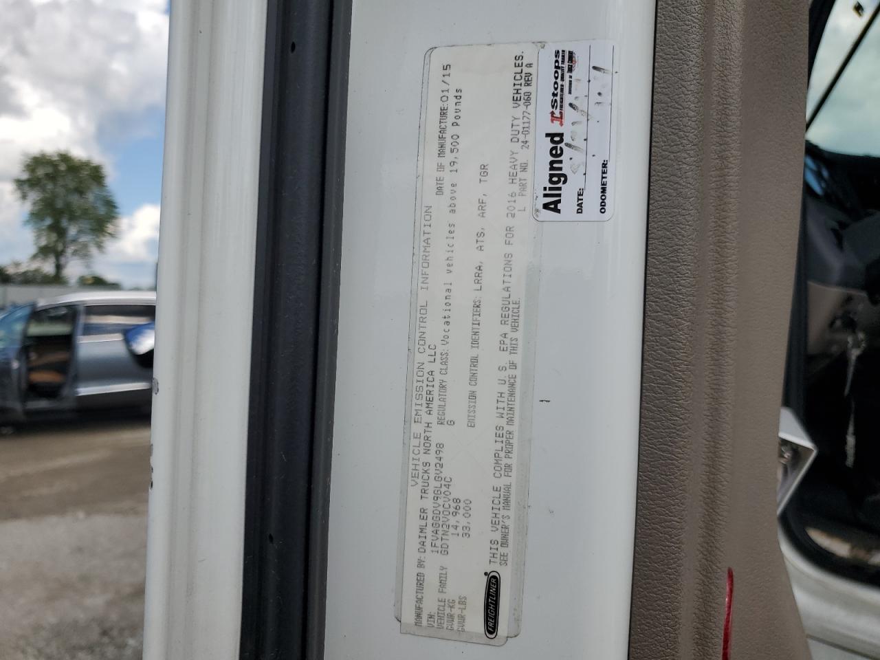 Freightliner Cascadia 1 Image 8