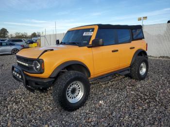  Salvage Ford Bronco