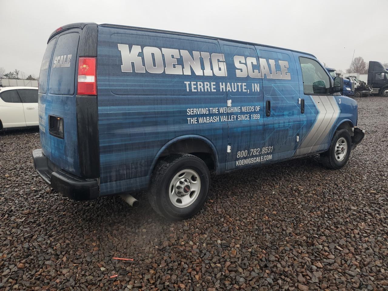 GMC Savana G2500 Image 3