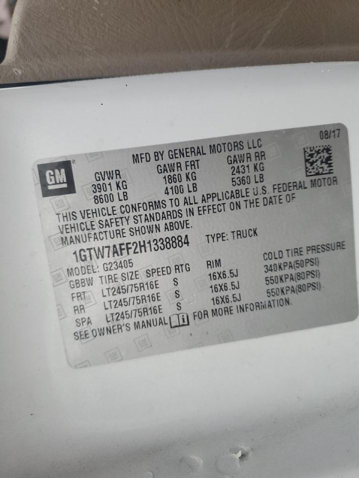 GMC Savana G2500 Image 11