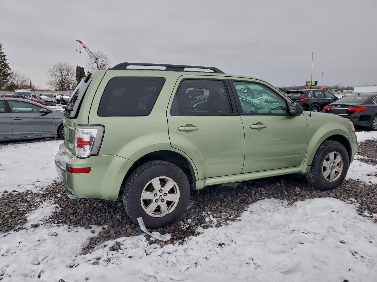 Mercury Mariner Image 4
