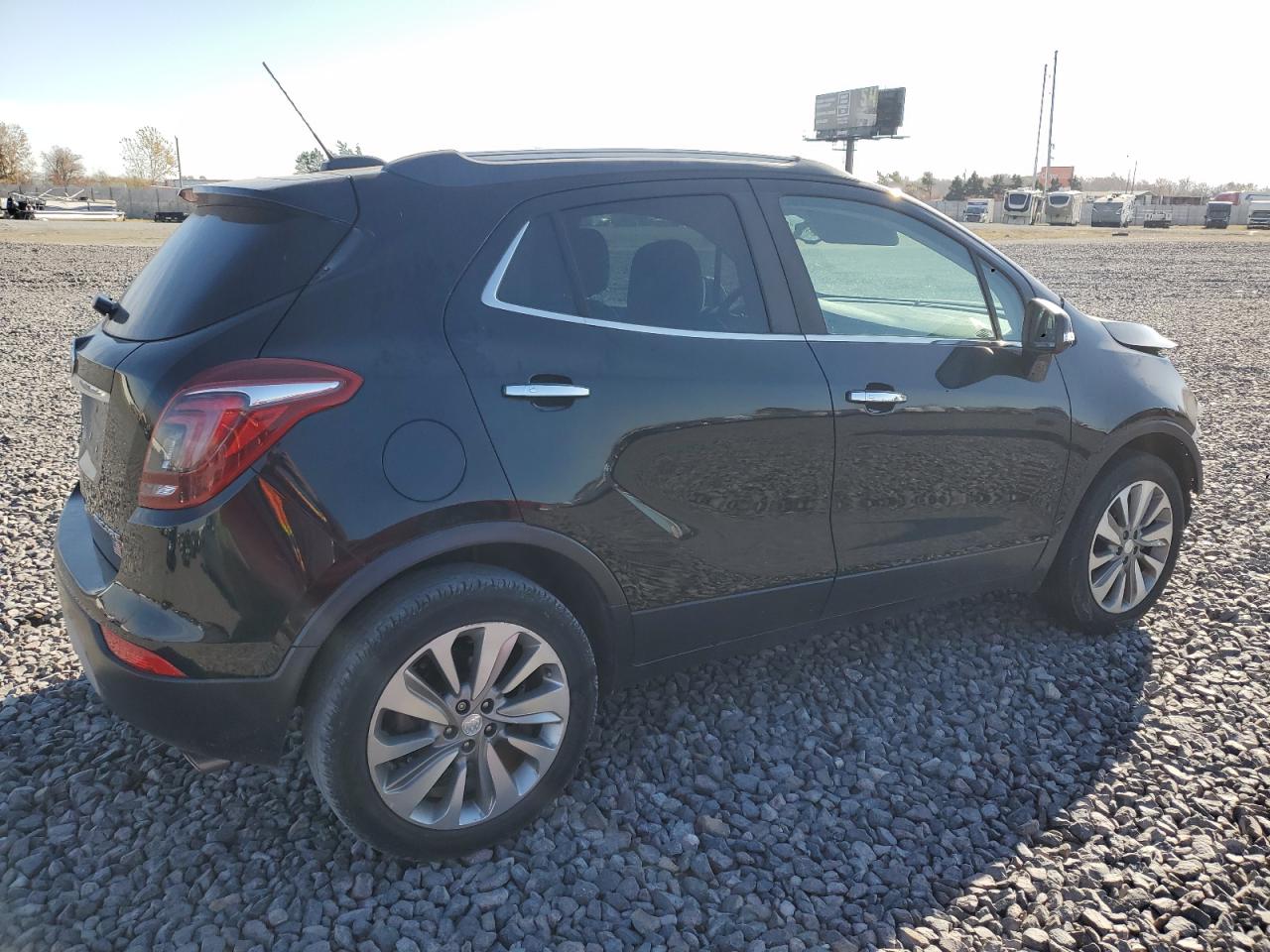 Buick Encore Preferred Image 3