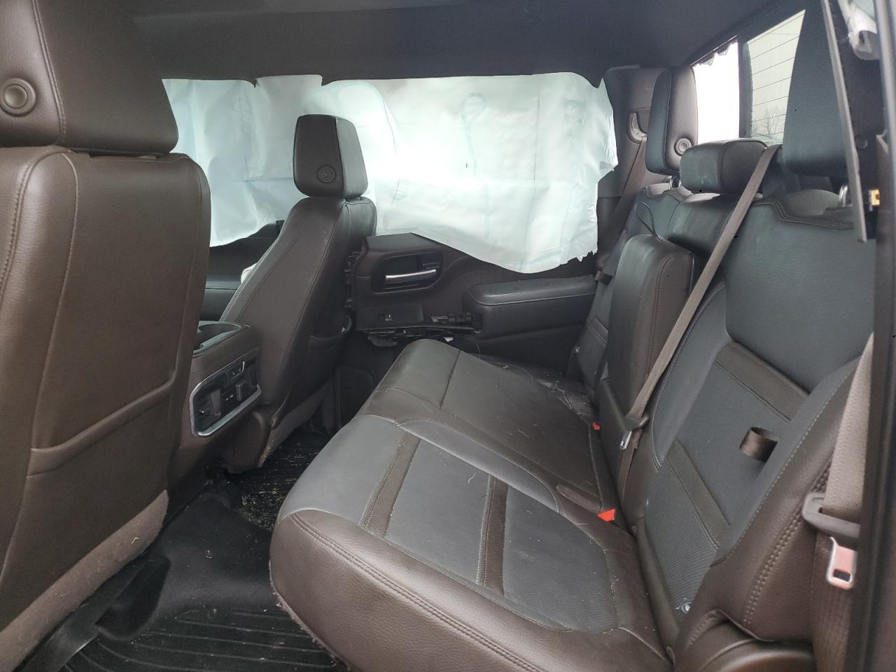 GMC Sierra K2500 Denali Image 10