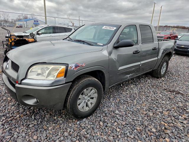  Salvage Mitsubishi Raider