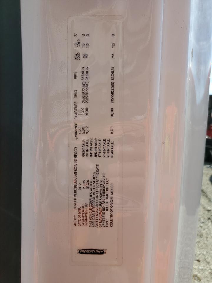 Freightliner Cascadia 1 Image 2