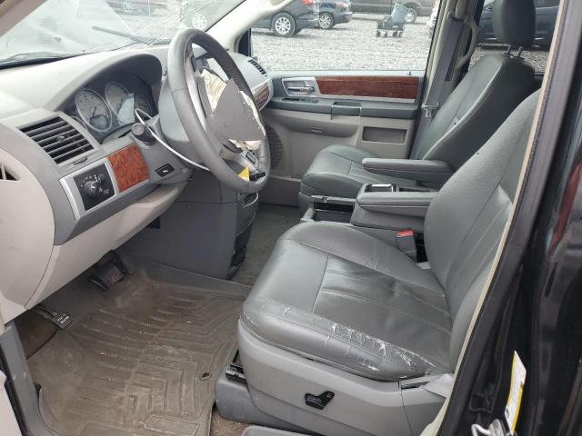 Chrysler Minivan Touring Image 6