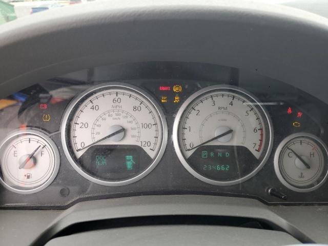 Chrysler Minivan Touring Image 8