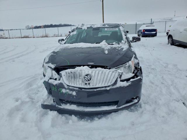 Buick LaCrosse Image 2