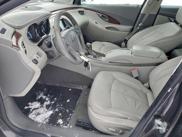 Buick LaCrosse Image 5