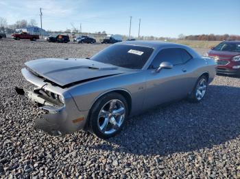  Salvage Dodge Challenger