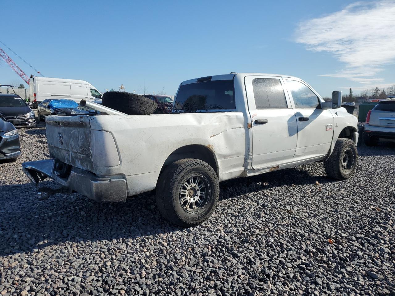 Dodge Ram 2500 Image 9