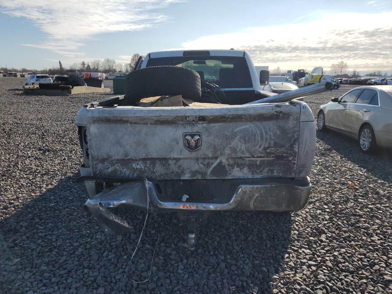 Dodge Ram 2500 Image 10