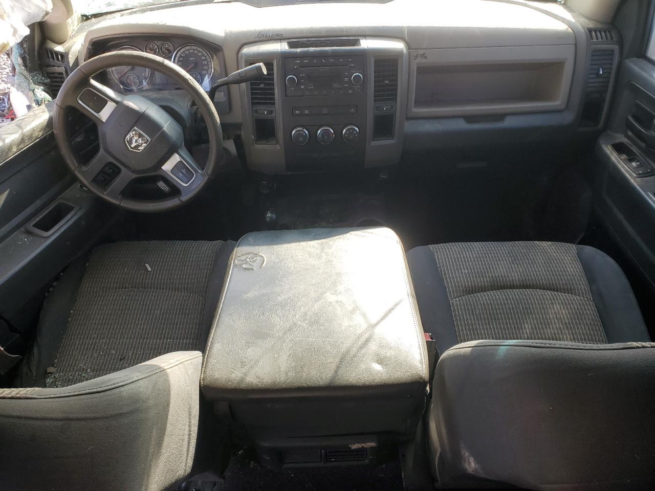 Dodge Ram 2500 Image 8