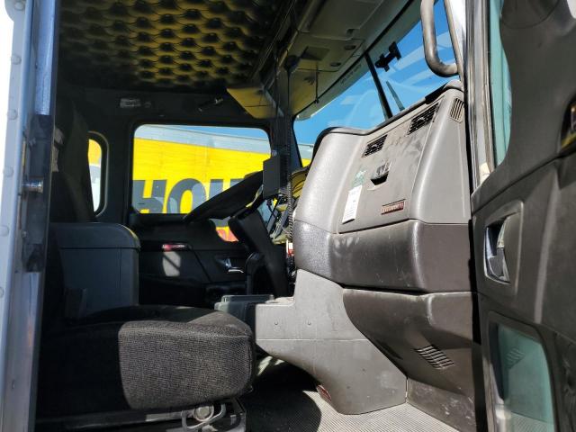 Kenworth T600 T660 Image 9