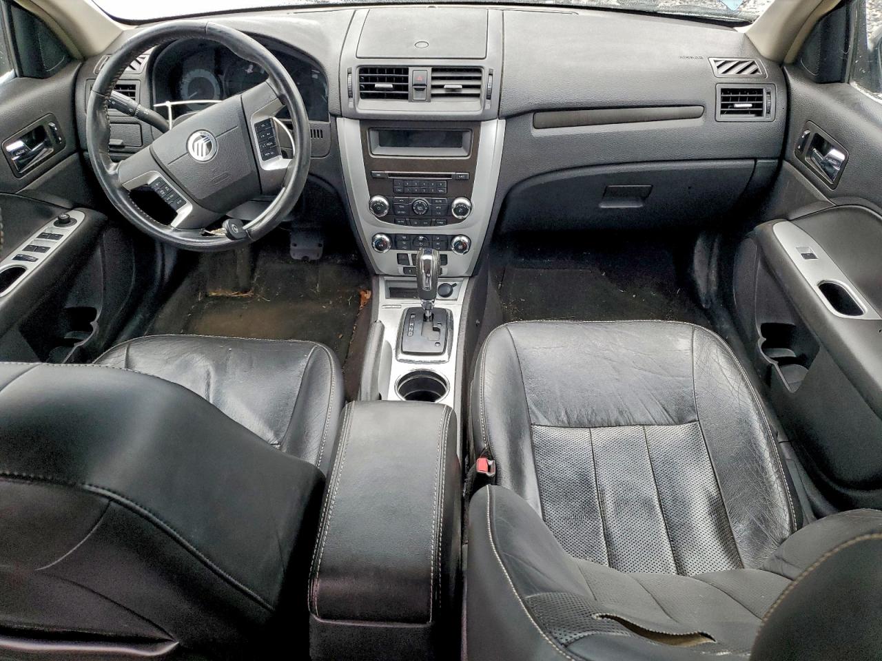 Mercury Milan Premier Image 2