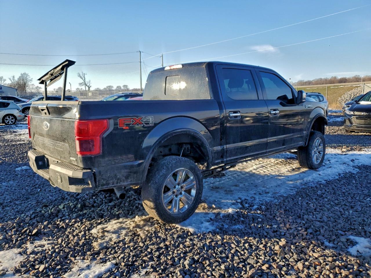 Ford F-150 Supercrew Image 3